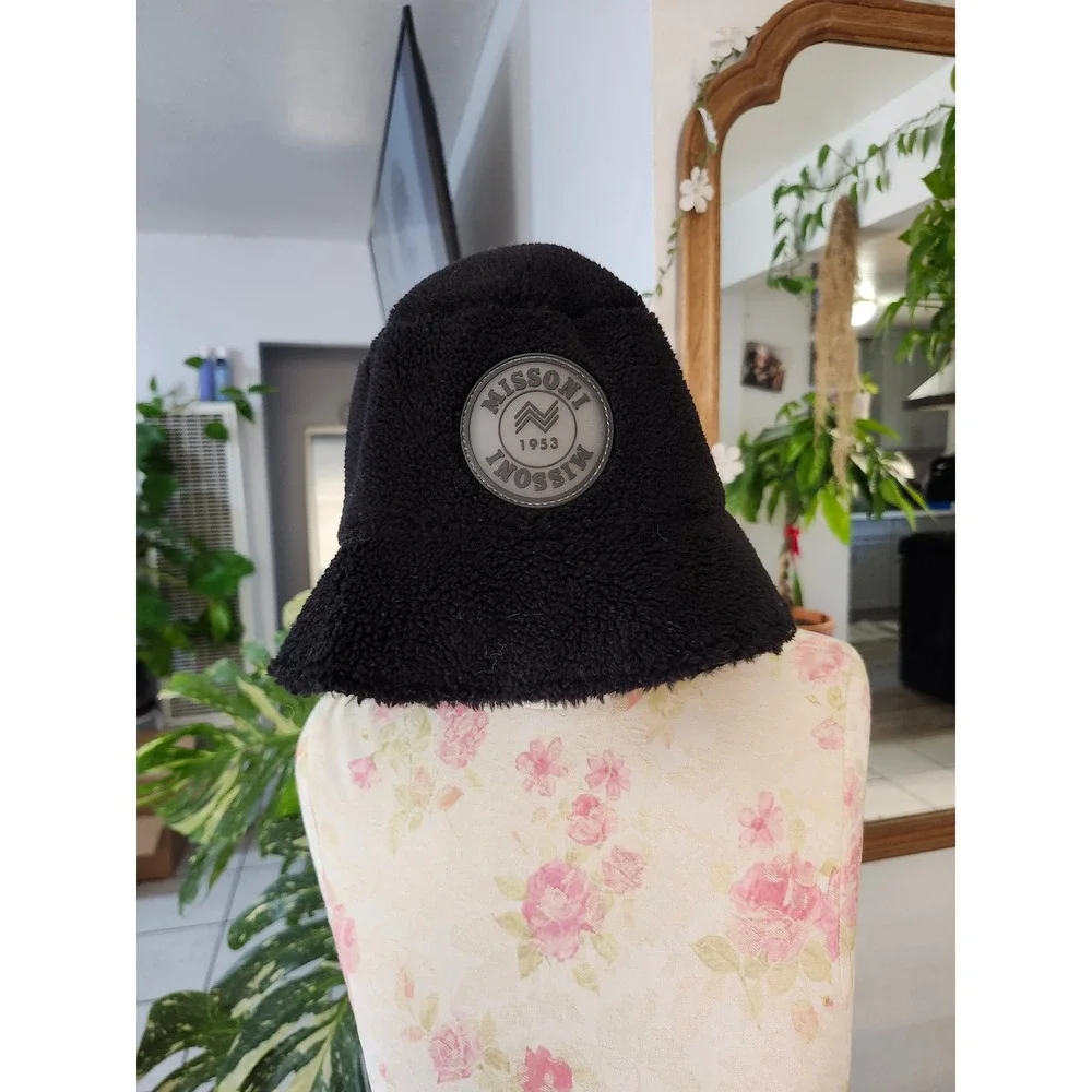 Missoni 1953 Black Teddy Fleece Bucket Hat Logo Patch Cozy Luxe NWT